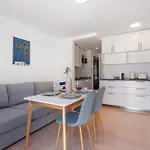 Oasis Duna Casa Jazz Pool Apartmán *